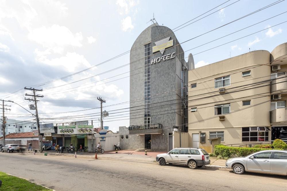 Mangabeiras Hotel Goiânia Eksteriør billede